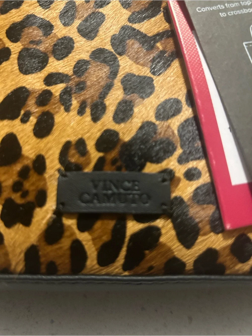 Vince Camuto stylish leopard